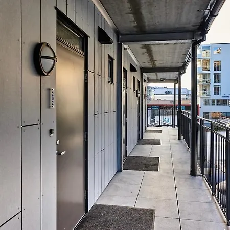 Central City Apartment * 스볼베르
